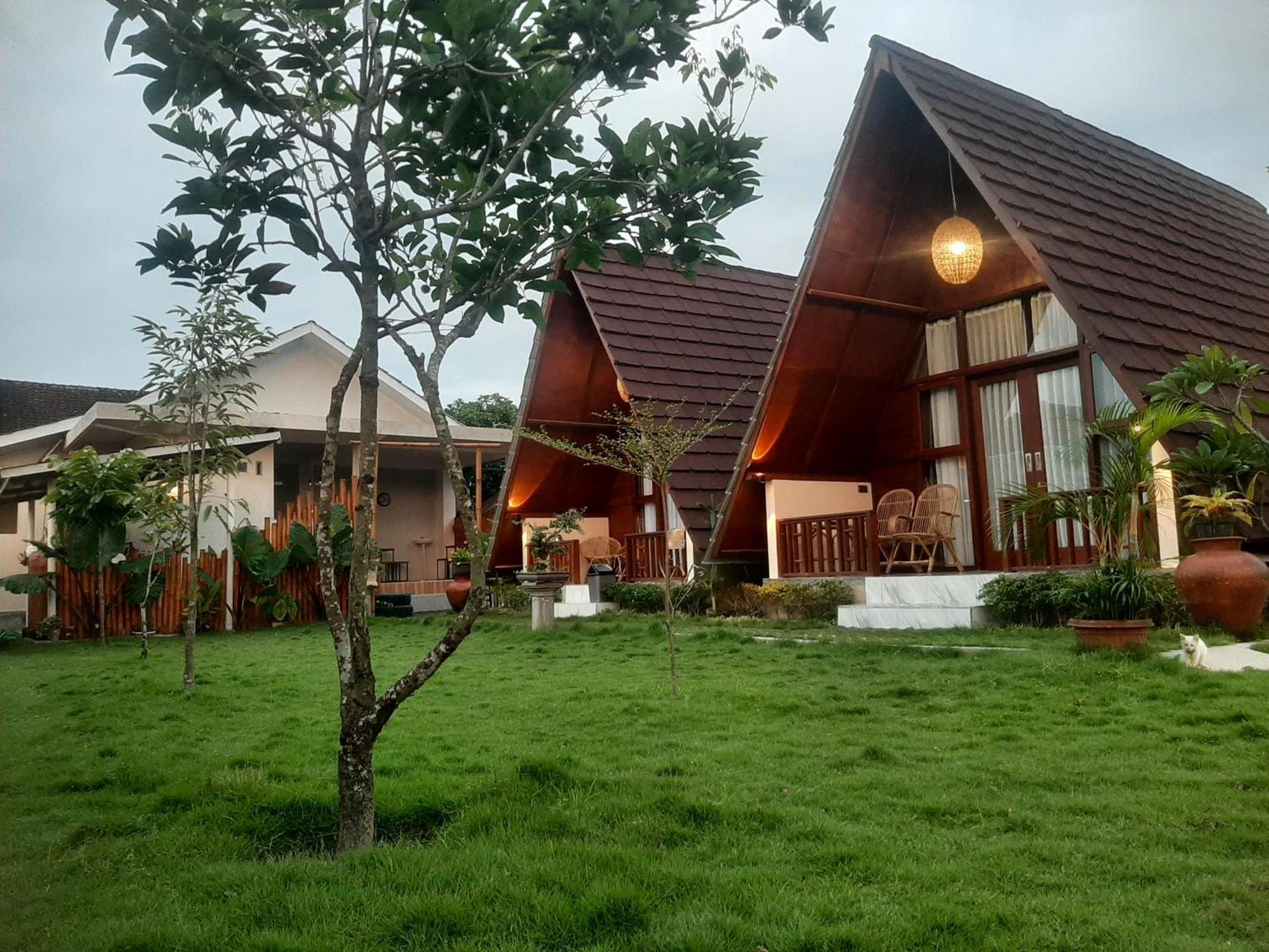 D' Carasti Bungalow Masbagik ภายนอก รูปภาพ